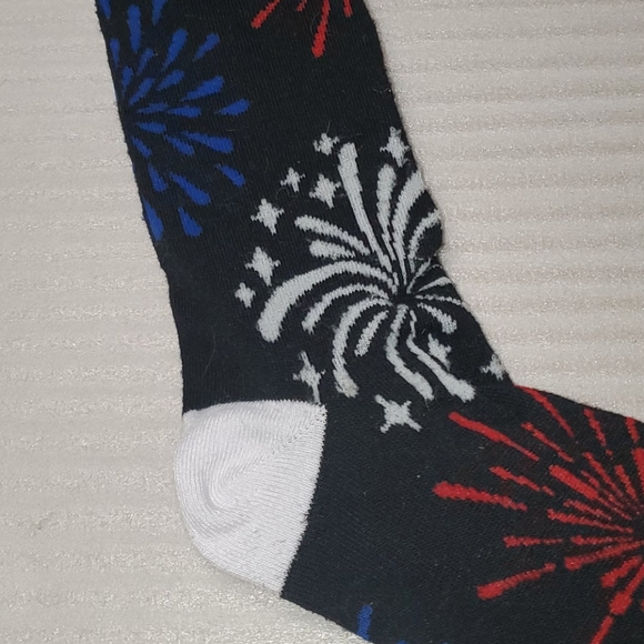 4 of july socks NWOT - Picture 2 of 3